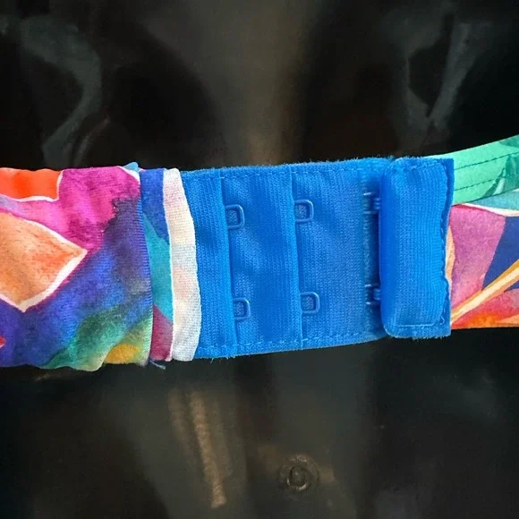 Sunsets Alegria Crossroads Underwire Bikini Top Swimsuit Sz 34D / 36C NWT Floral - Picture 7 of 12